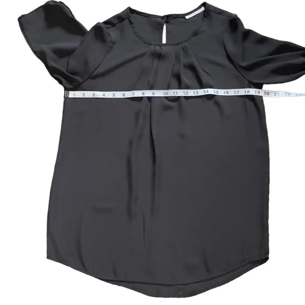 Coco and Main Round Neck Georgette Top Size Medium - Picture 5 of 8
